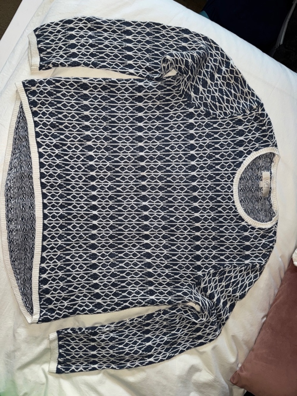 LOFT Navy and Cream Linen Sweatet - Picture 3 of 9